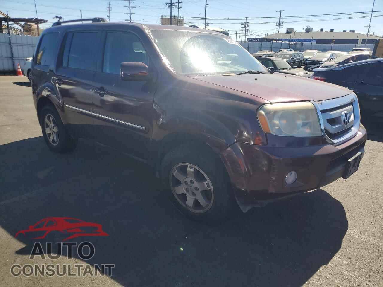 HONDA PILOT 2011 - 5FNYF4H92BB031315