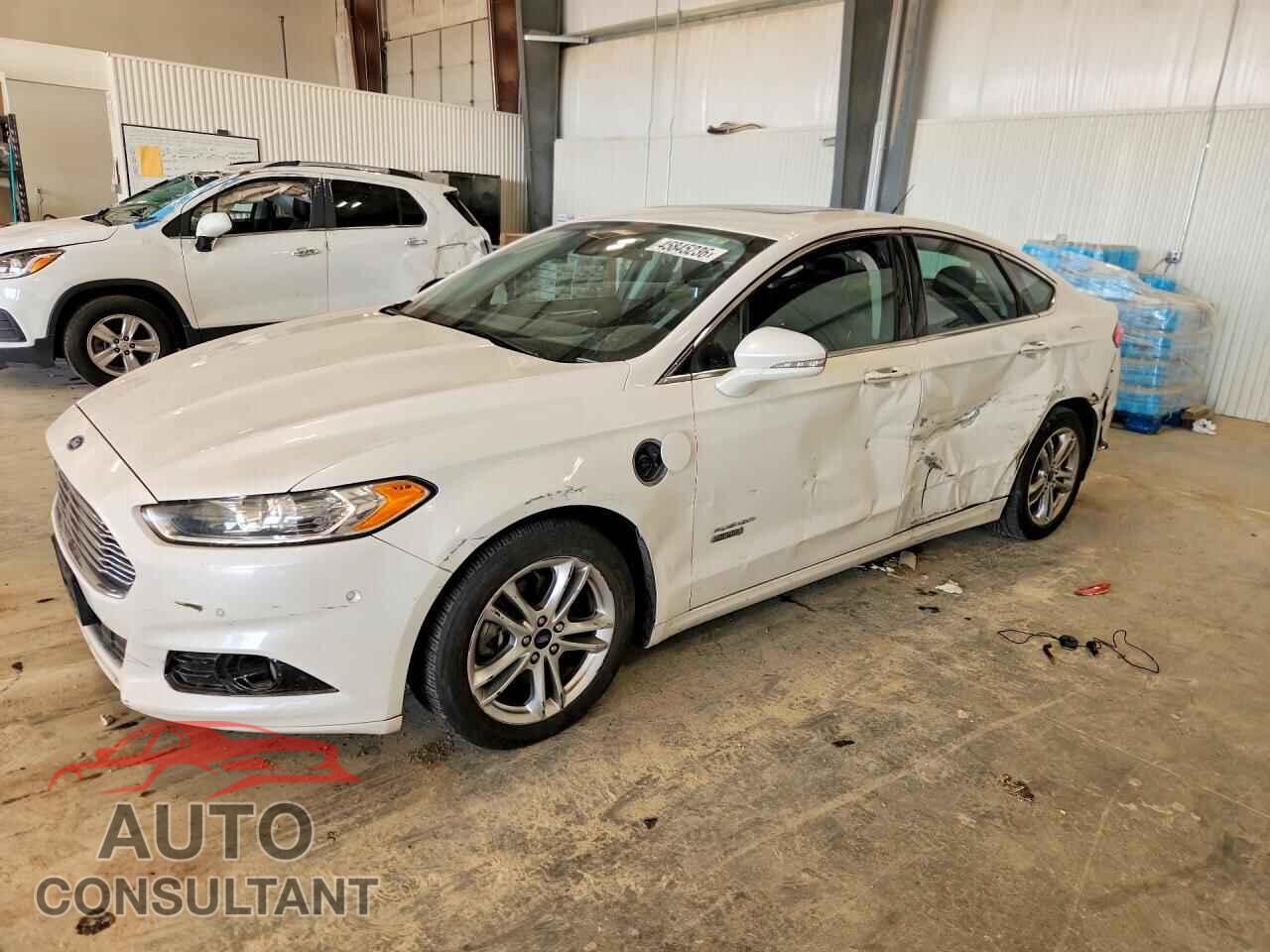 FORD FUSION 2016 - 3FA6P0SU3GR229827