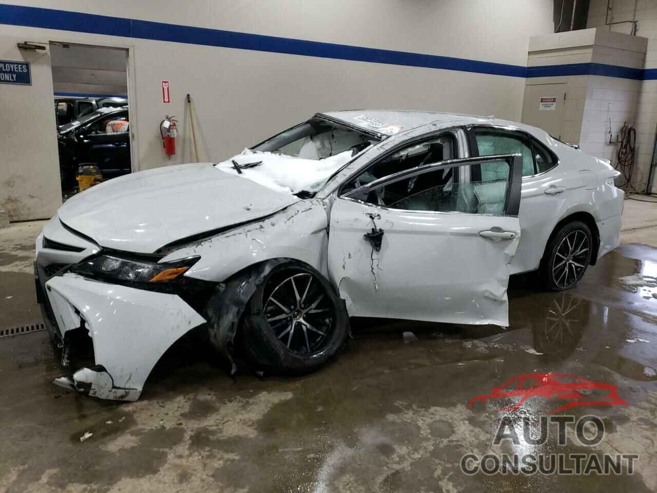 TOYOTA CAMRY 2023 - 4T1G11AKXPU161195