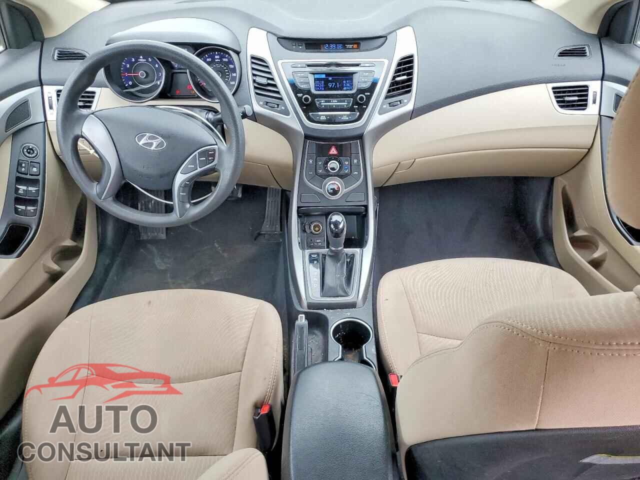 HYUNDAI ELANTRA 2016 - 5NPDH4AE5GH759929