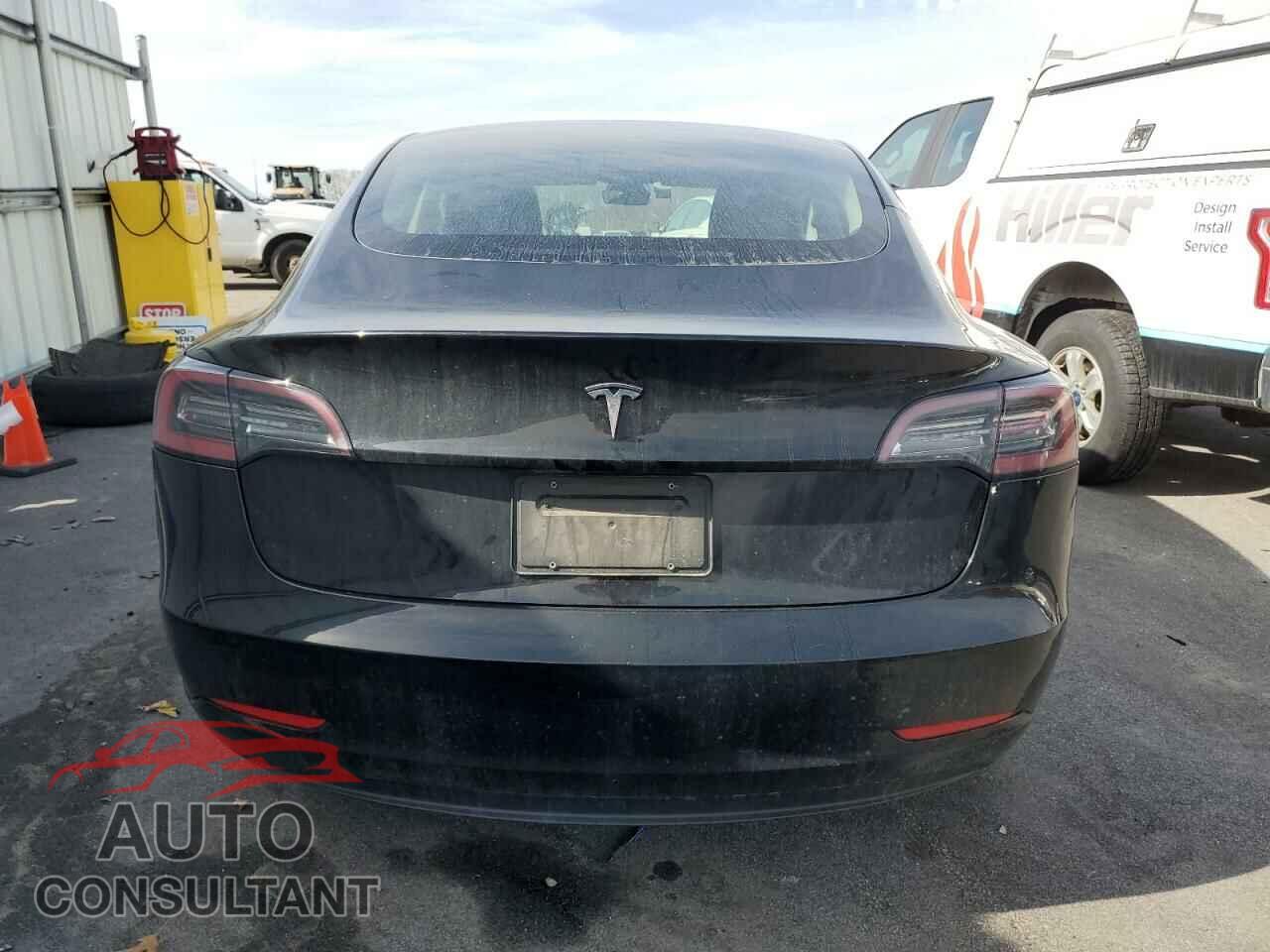 TESLA MODEL 3 2023 - 5YJ3E1EA9PF447900