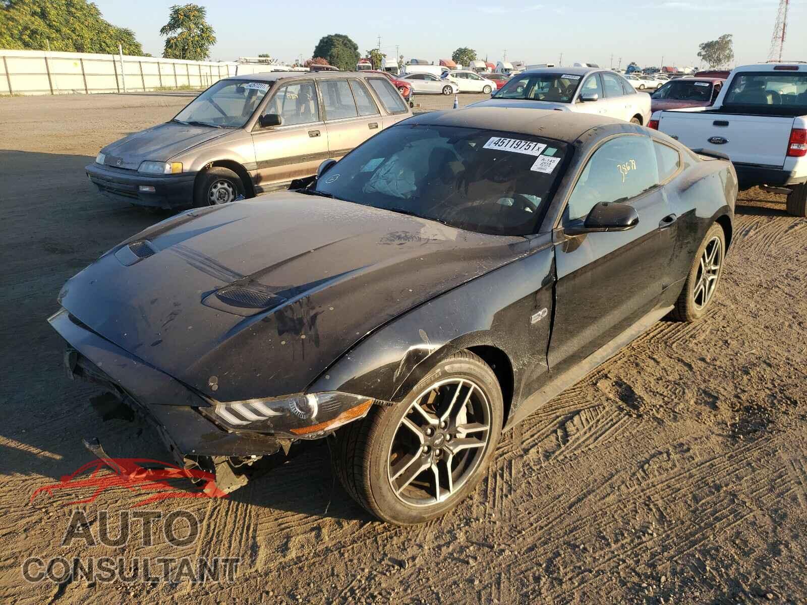 FORD MUSTANG 2019 - 1FA6P8CFXK5112319