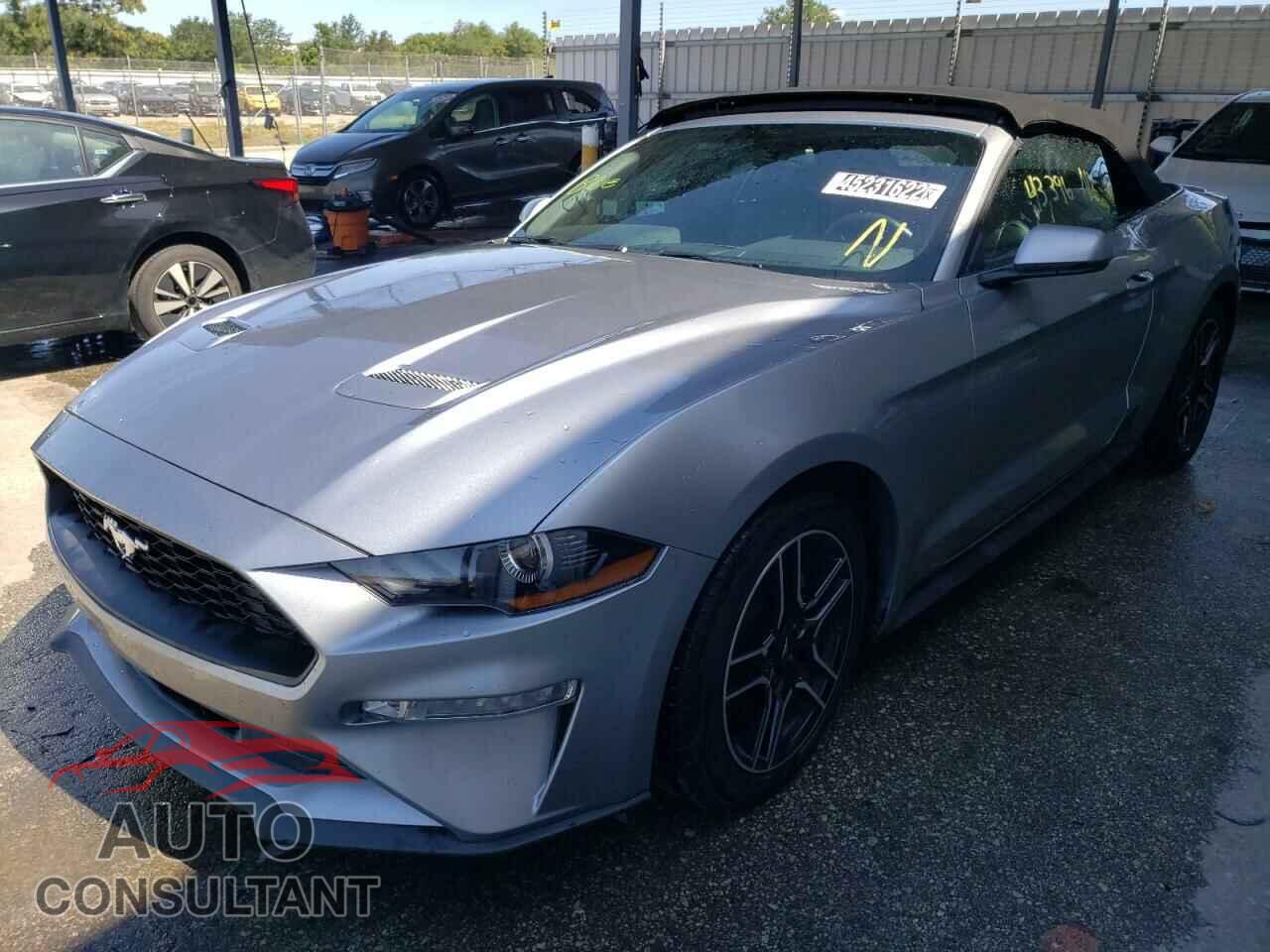 FORD MUSTANG 2020 - 1FATP8UH4L5137138