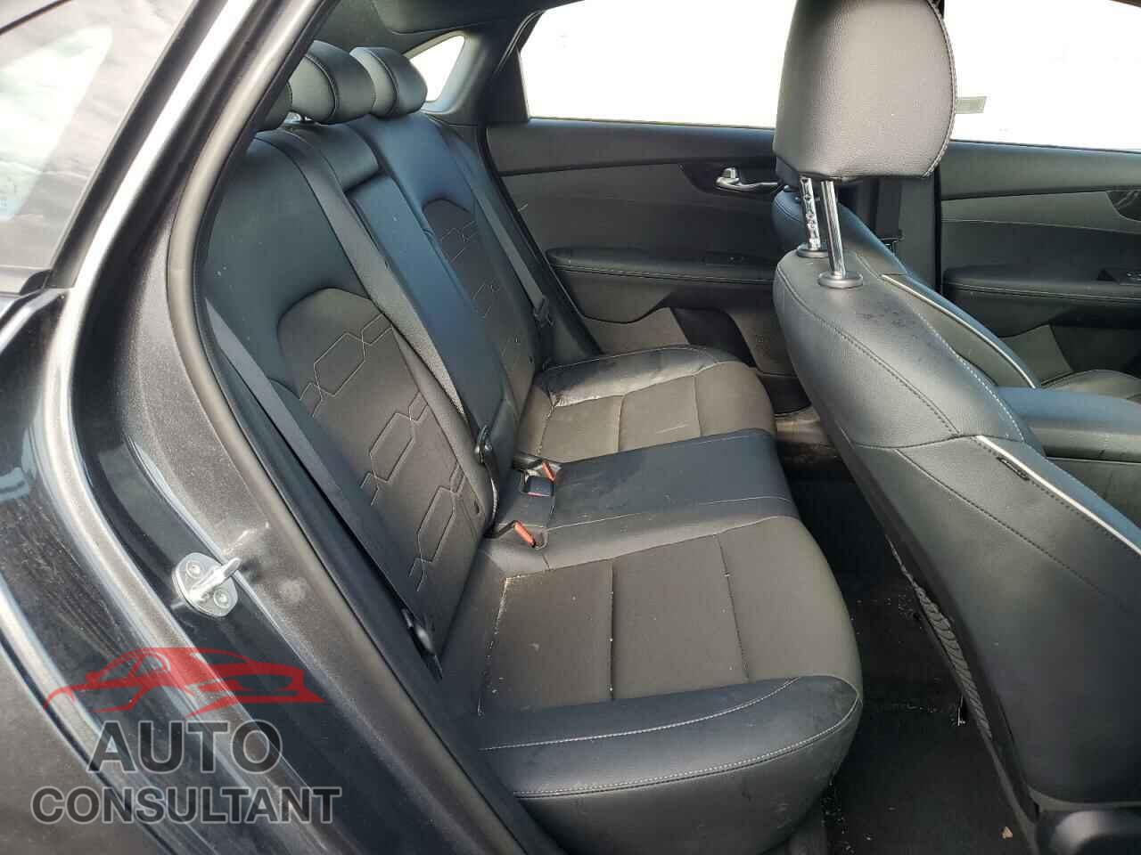 KIA FORTE 2021 - 3KPF34AD6ME404136