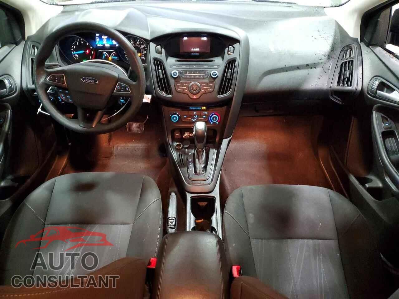 FORD FOCUS 2016 - 1FADP3F21GL313029