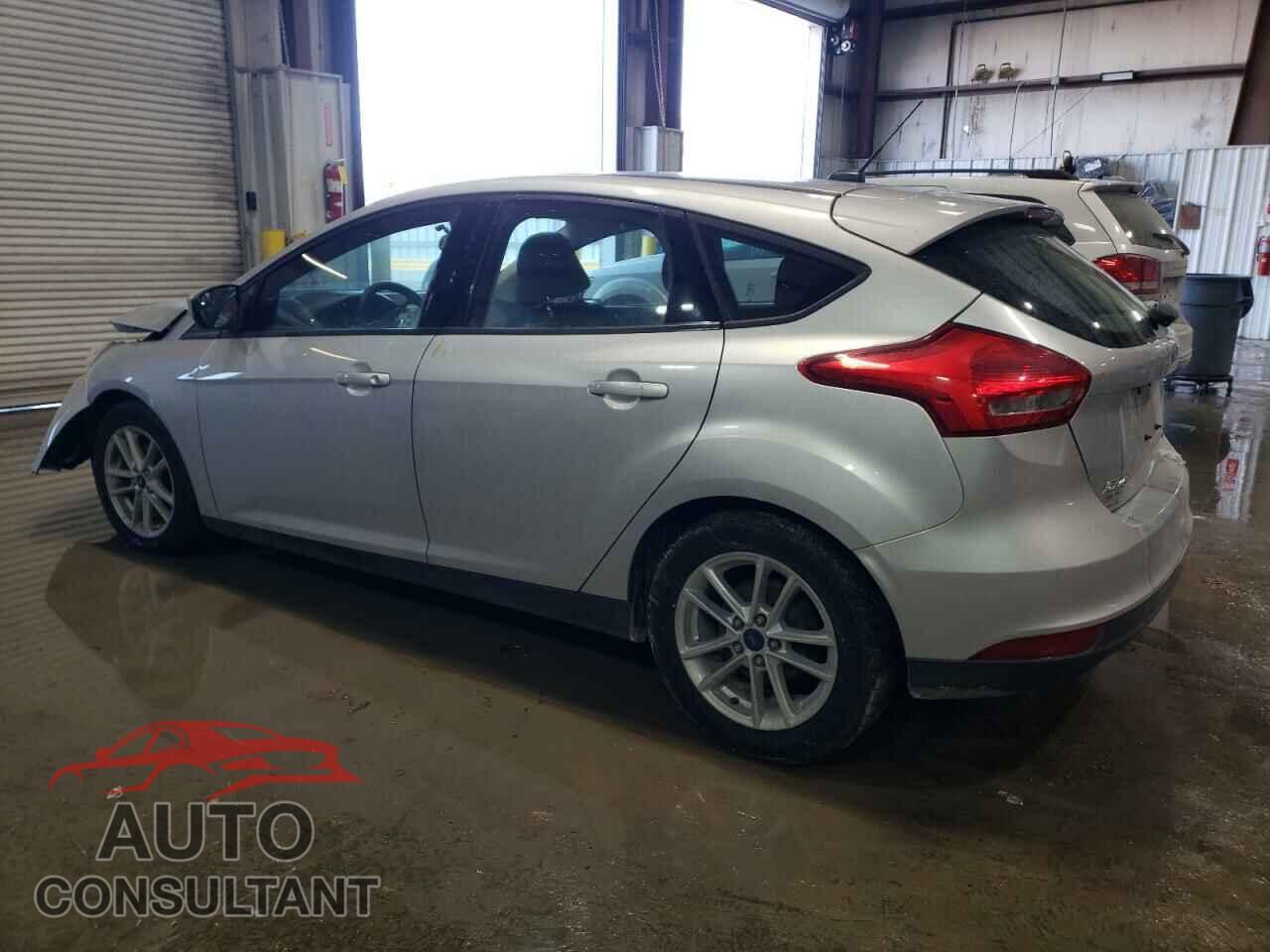 FORD FOCUS 2017 - 1FADP3K24HL298842
