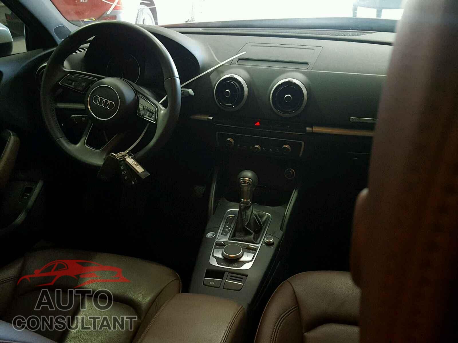 AUDI A3 2017 - WAUAUGFF4H1042204