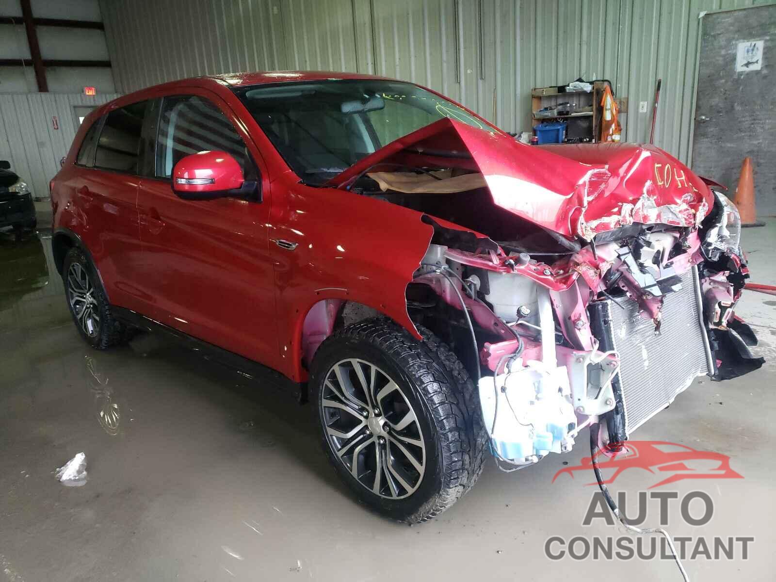 MITSUBISHI OUTLANDER 2018 - JA4AR3AU9JZ024138