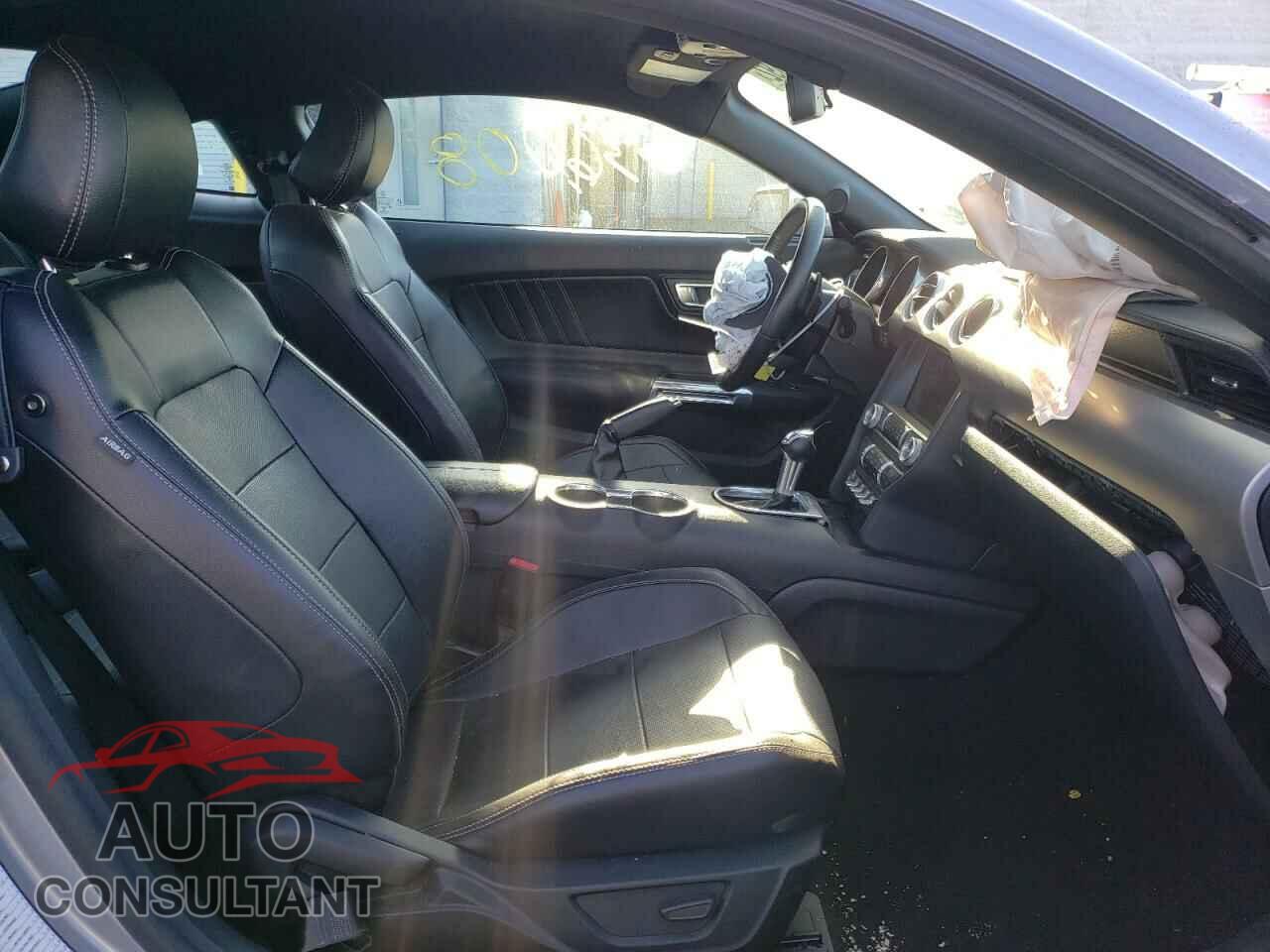 FORD MUSTANG 2020 - 1FA6P8TH1L5132154