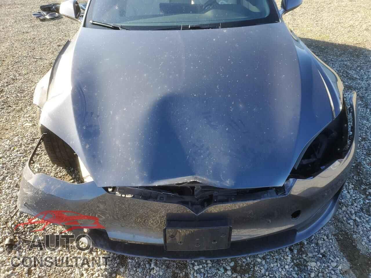 TESLA MODEL S 2022 - 5YJSA1E53NF491432