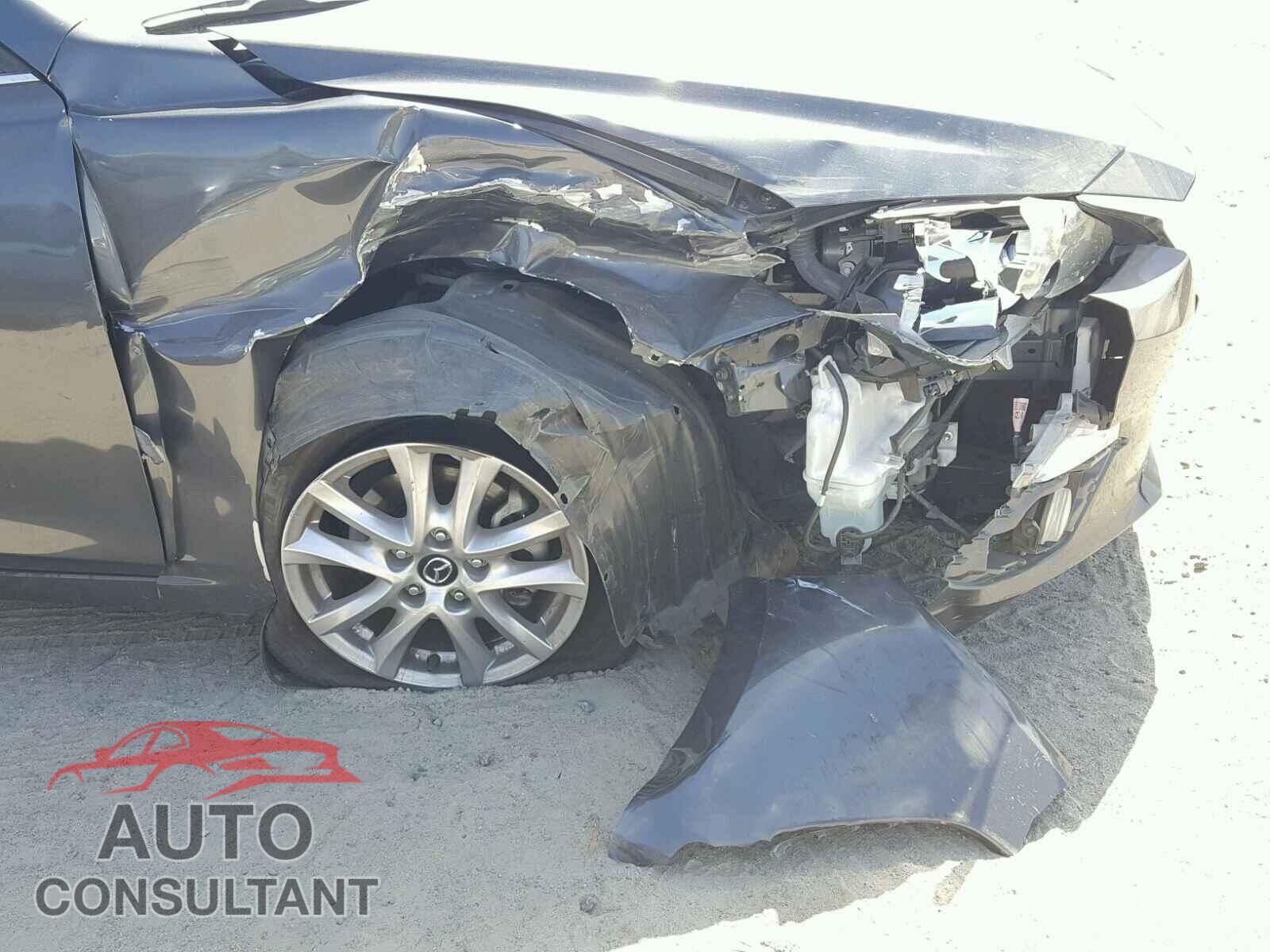 MAZDA 3 2015 - JM1BM1W78F1251861