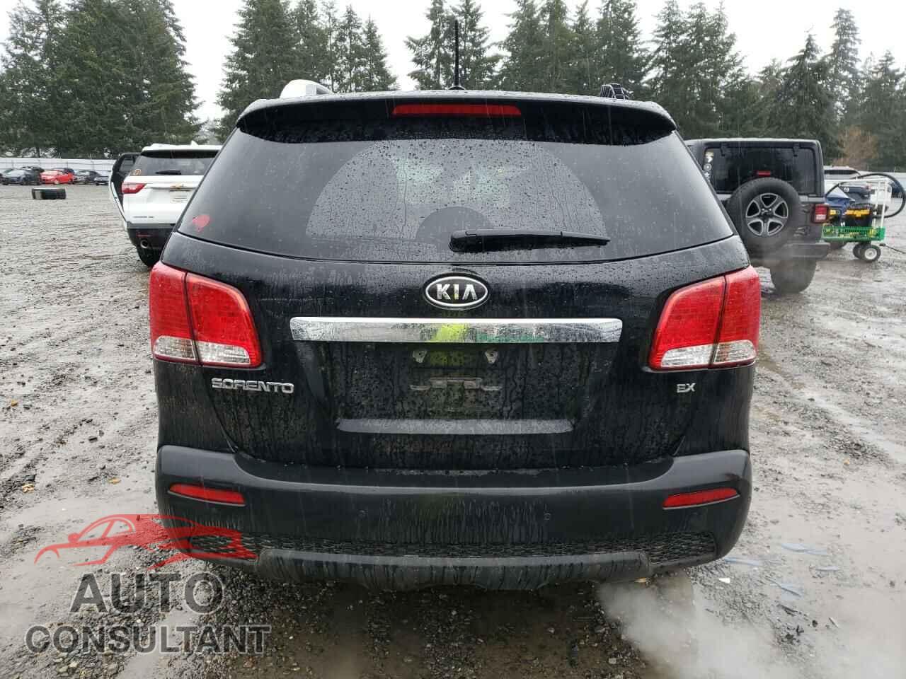 KIA SORENTO 2013 - 5XYKUDA63DG351184