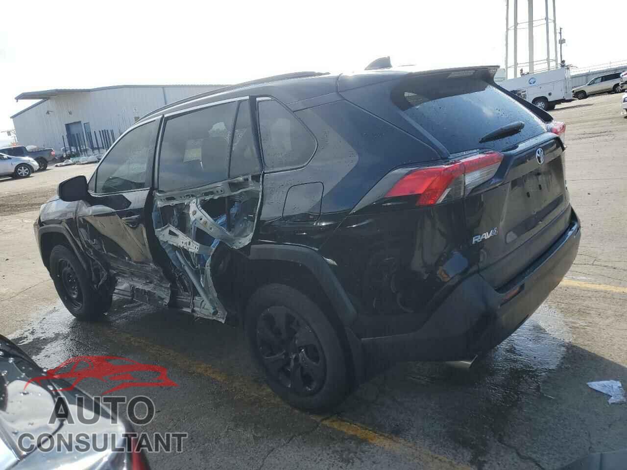 TOYOTA RAV4 2021 - 2T3F1RFV3MC179880