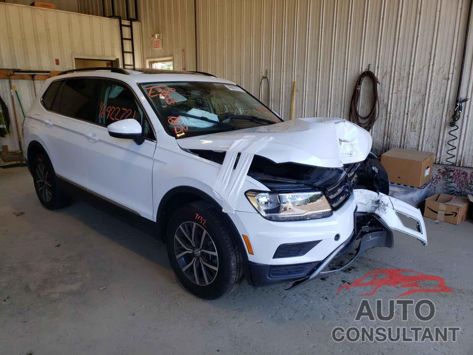 VOLKSWAGEN TIGUAN 2018 - 3VV2B7AX1JM205088