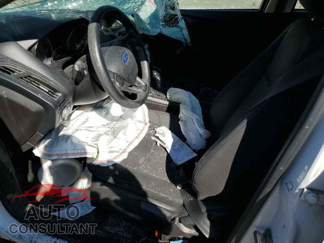 FORD FOCUS 2015 - 1FADP3E2XFL353836