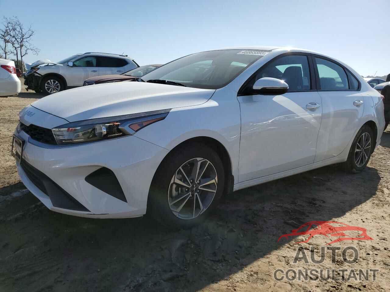 KIA FORTE 2024 - 3KPF24AD8RE738226