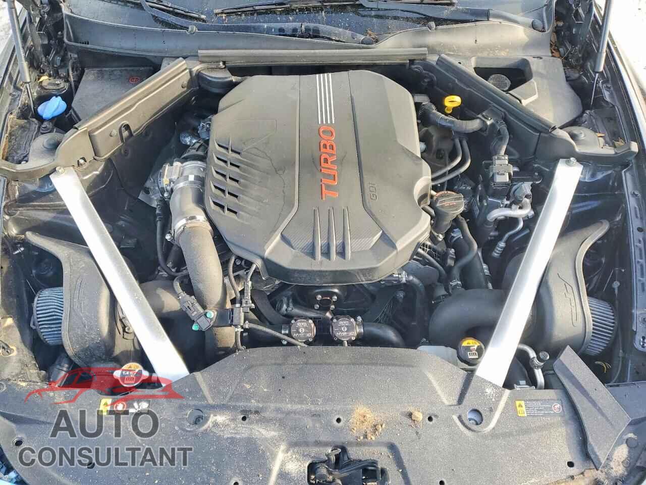 KIA STINGER 2021 - KNAE55LC0M6088526