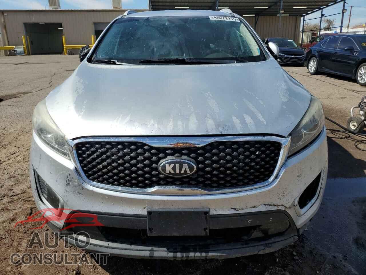 KIA SORENTO 2018 - 5XYPGDA59JG420766