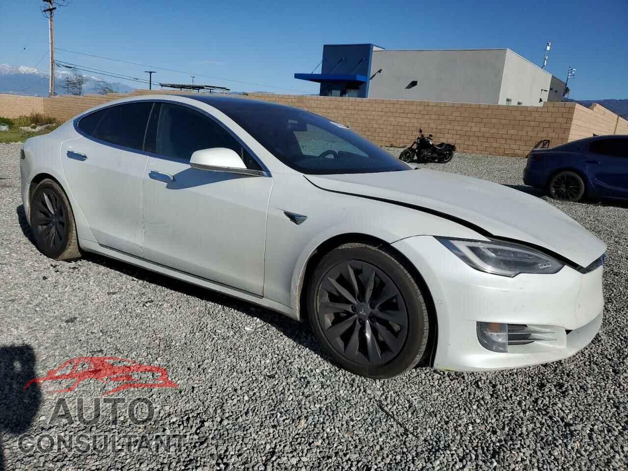 TESLA MODEL S 2020 - 5YJSA1E25LF378925