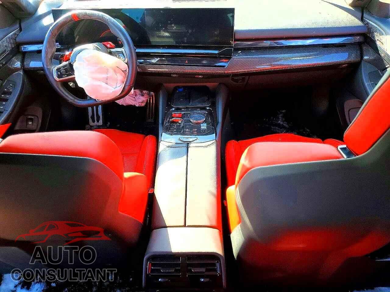 BMW M5 2025 - WBS83FK08SCU12767