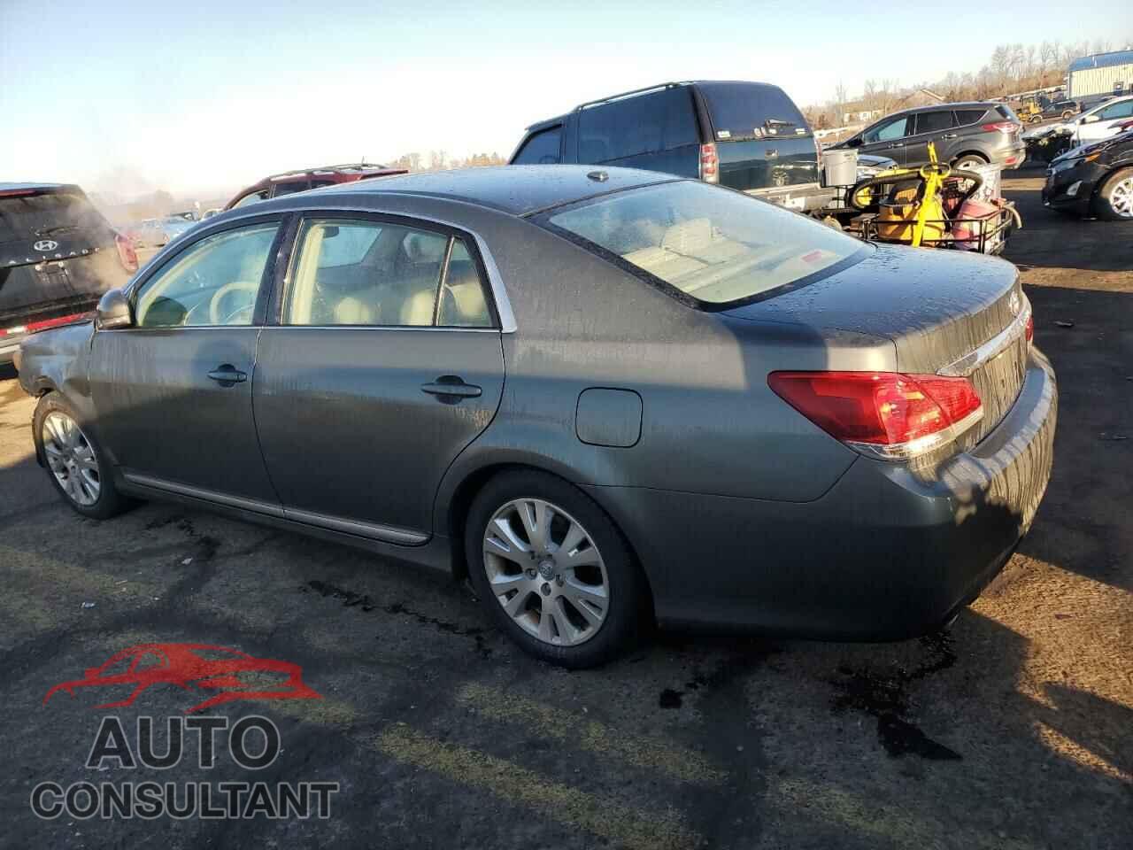 TOYOTA AVALON 2011 - 4T1BK3DB2BU426389