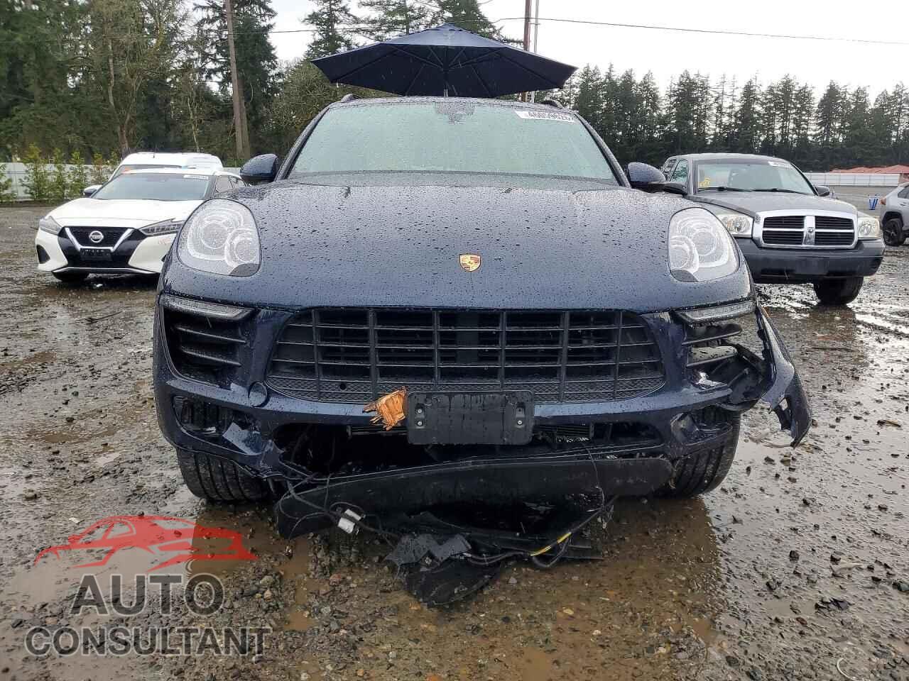 PORSCHE MACAN 2018 - WP1AA2A55JLB14615
