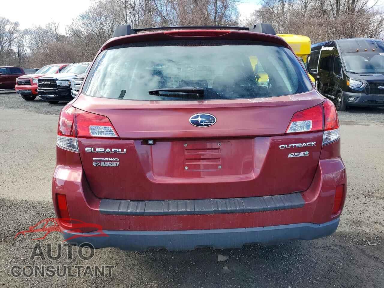 SUBARU OUTBACK 2013 - 4S4BRBAC2D3267062