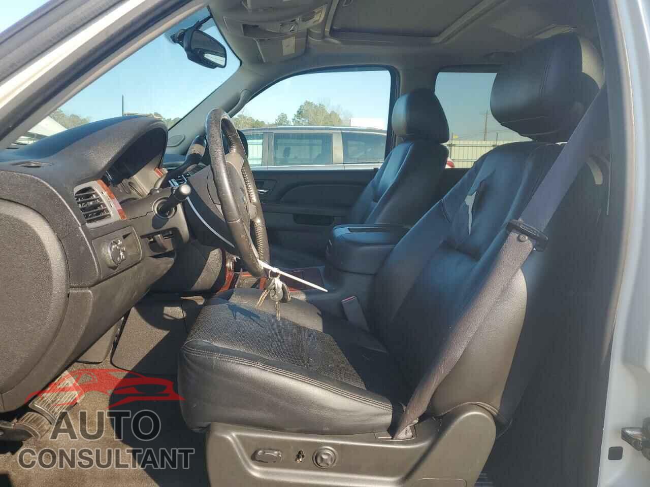 CHEVROLET AVALANCHE 2011 - 3GNMCGE02BG335552