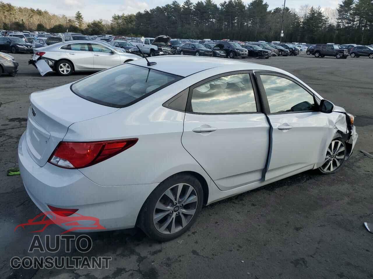 HYUNDAI ACCENT 2017 - KMHCT4AE3HU364144