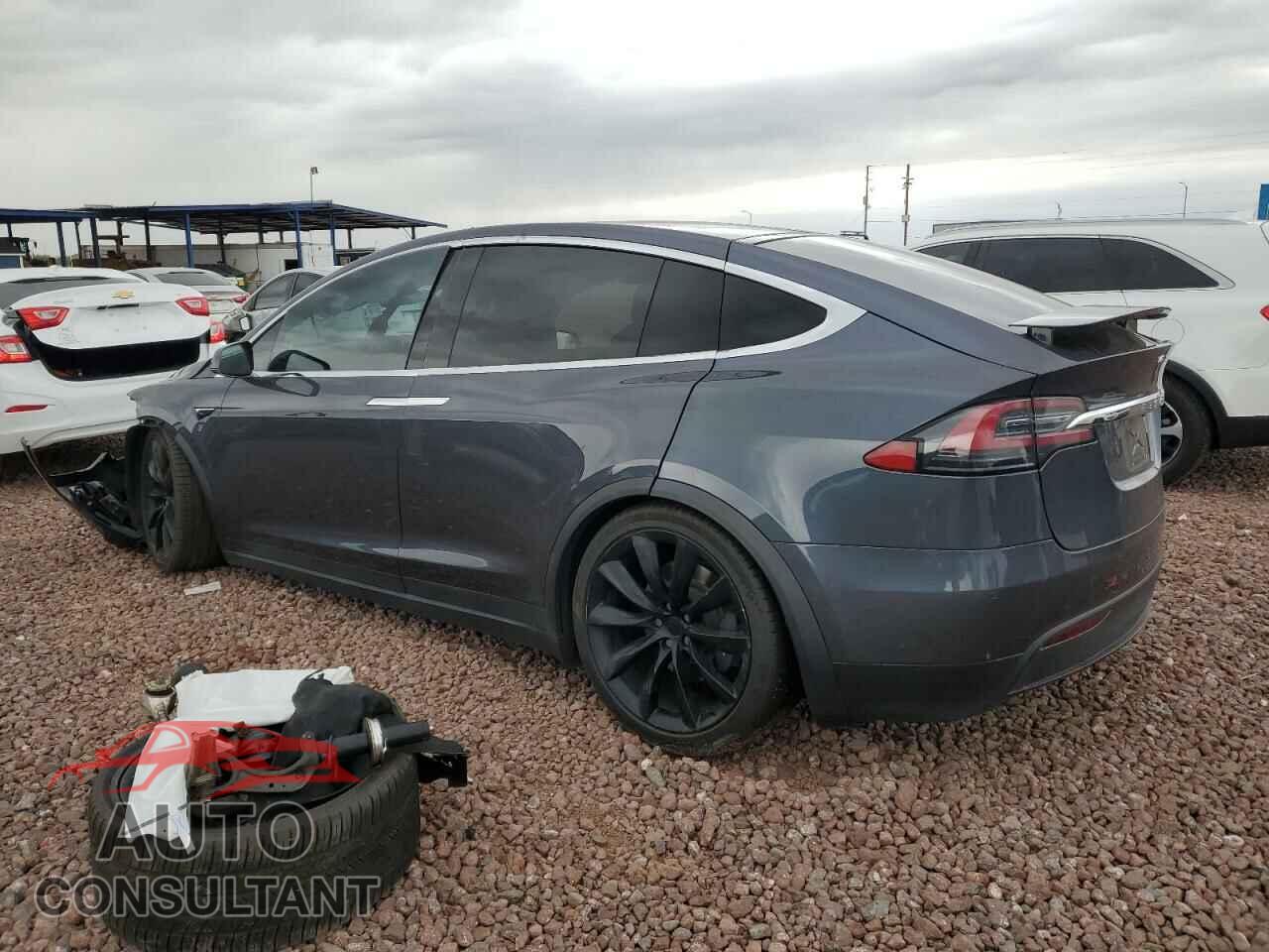 TESLA MODEL X 2020 - 5YJXCBE2XLF237726