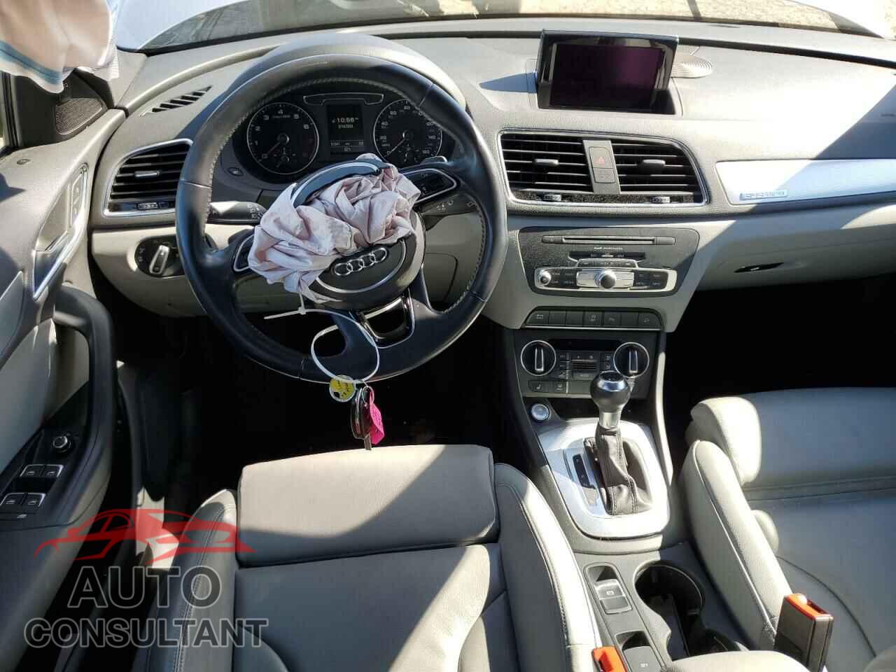 AUDI Q3 2016 - WA1EFCFS7GR014735