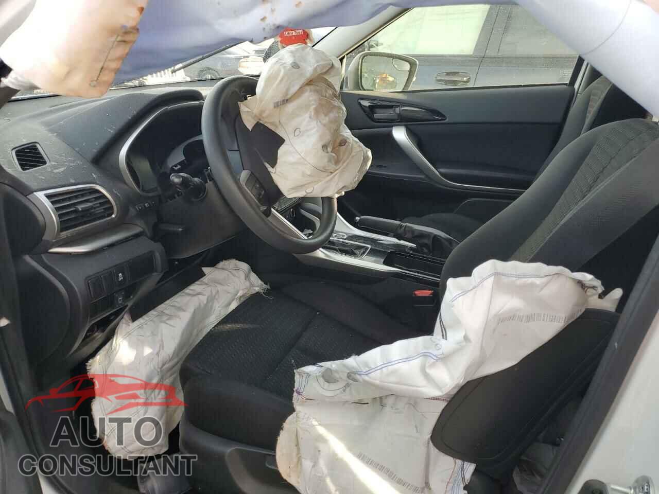 MITSUBISHI ECLIPSE 2019 - JA4AT3AA3KZ000409