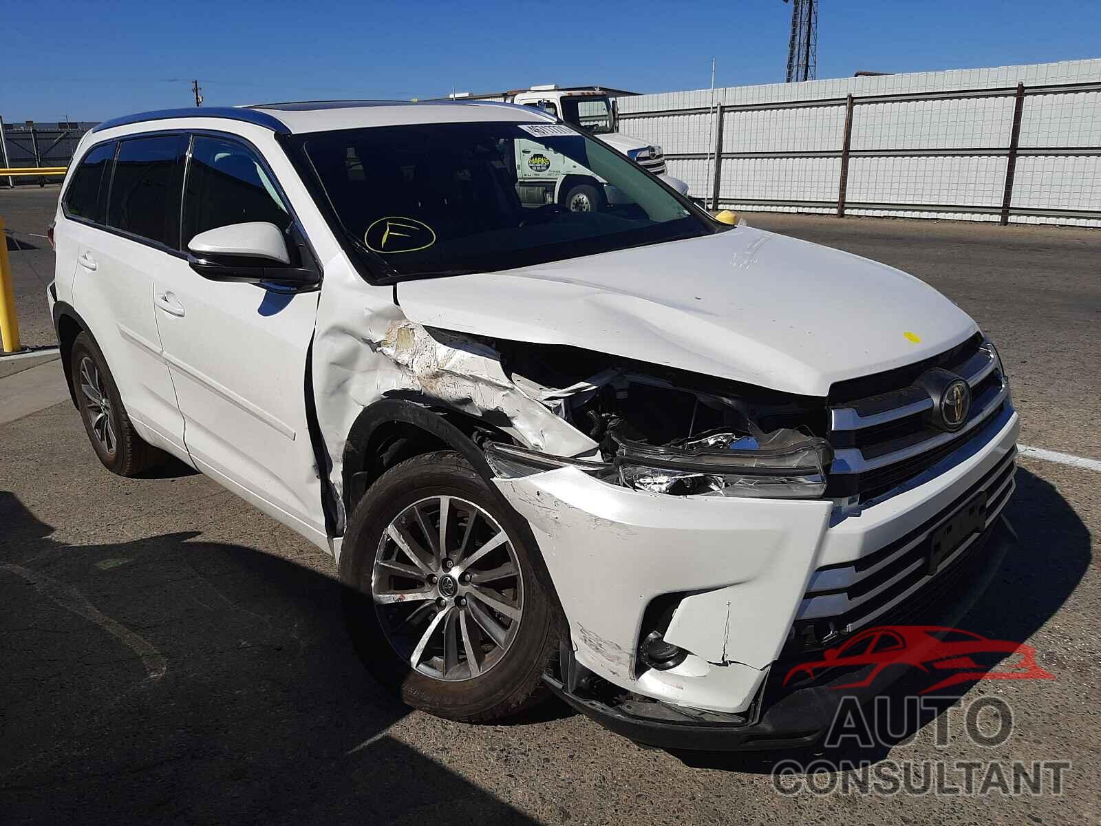 TOYOTA HIGHLANDER 2017 - 5TDJZRFH6HS433357