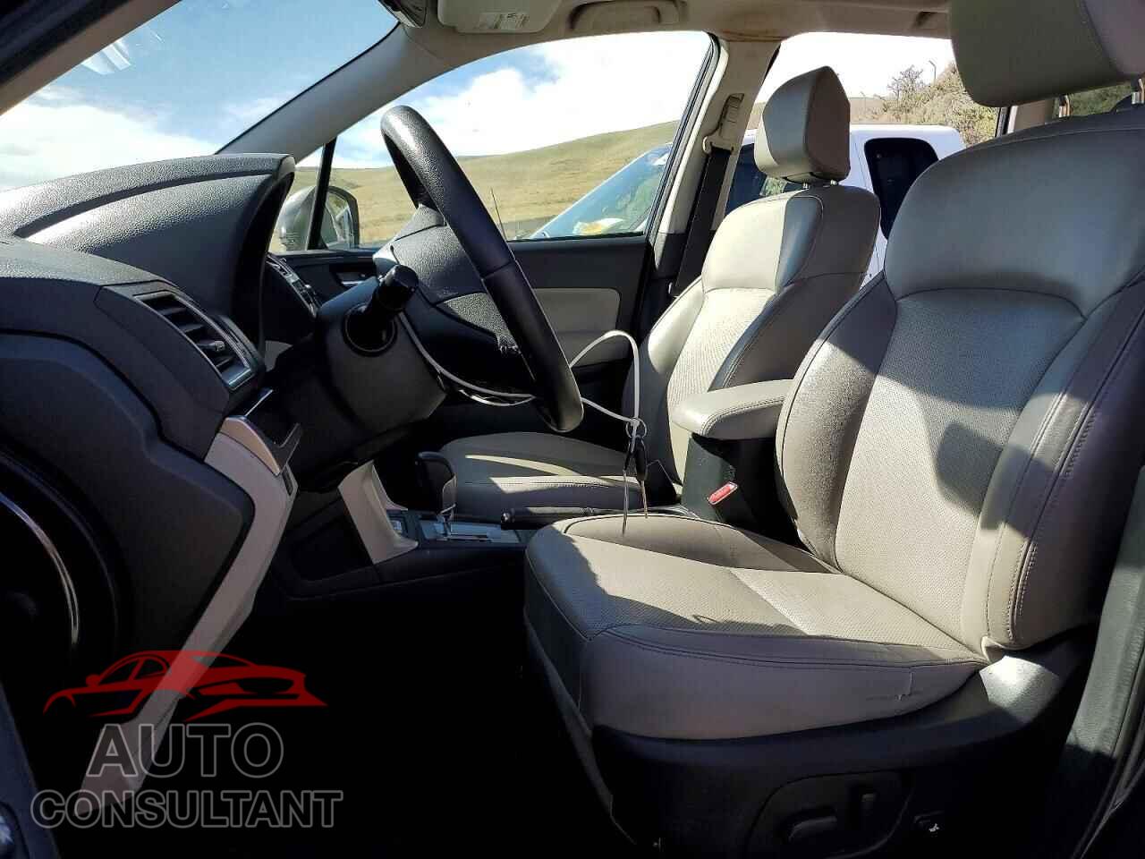 SUBARU FORESTER 2017 - JF2SJAJC5HH545081