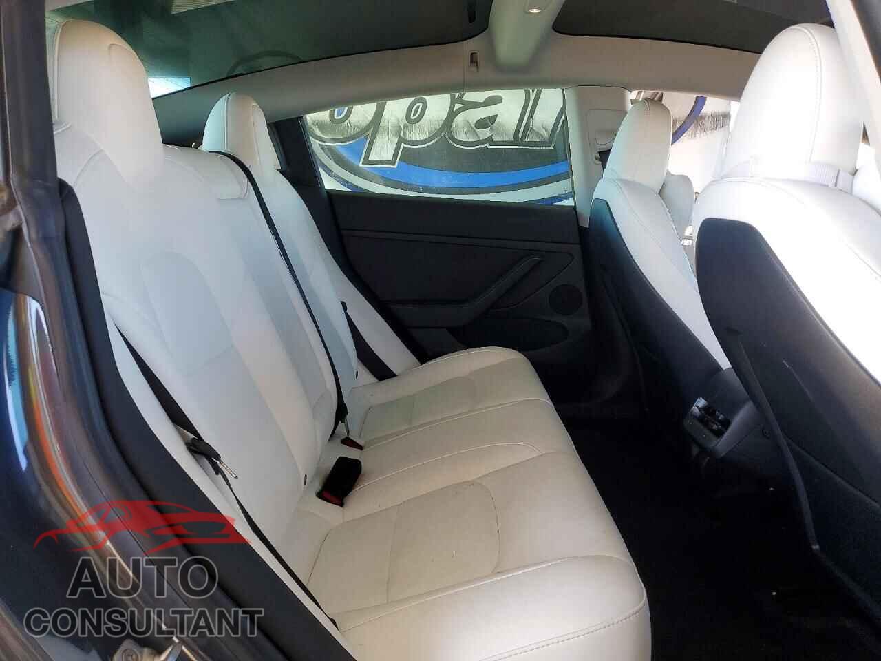 TESLA MODEL 3 2023 - 5YJ3E1EA9PF517184