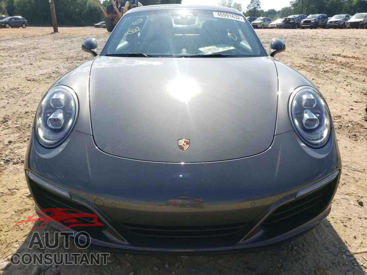 PORSCHE 911 2018 - WP0AA2A96JS106369