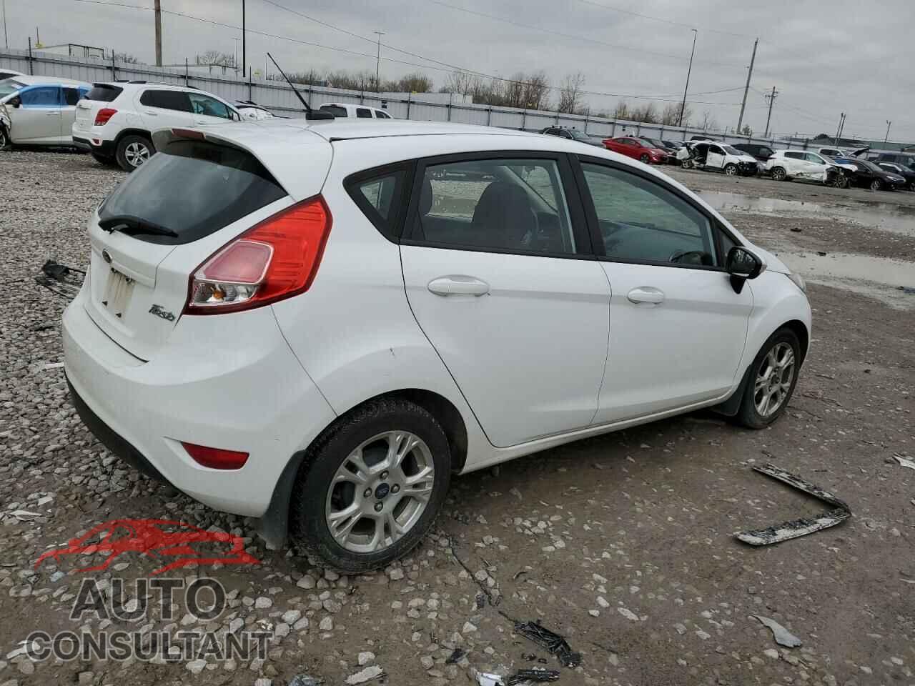 FORD FIESTA 2015 - 3FADP4EJ7FM114370