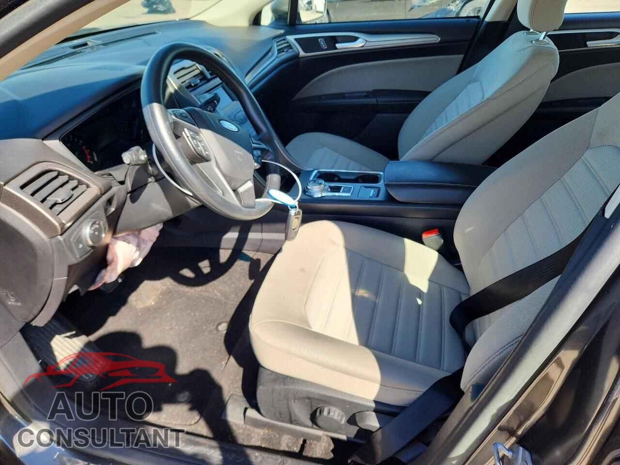 FORD FUSION 2019 - 3FA6P0G7XKR268541