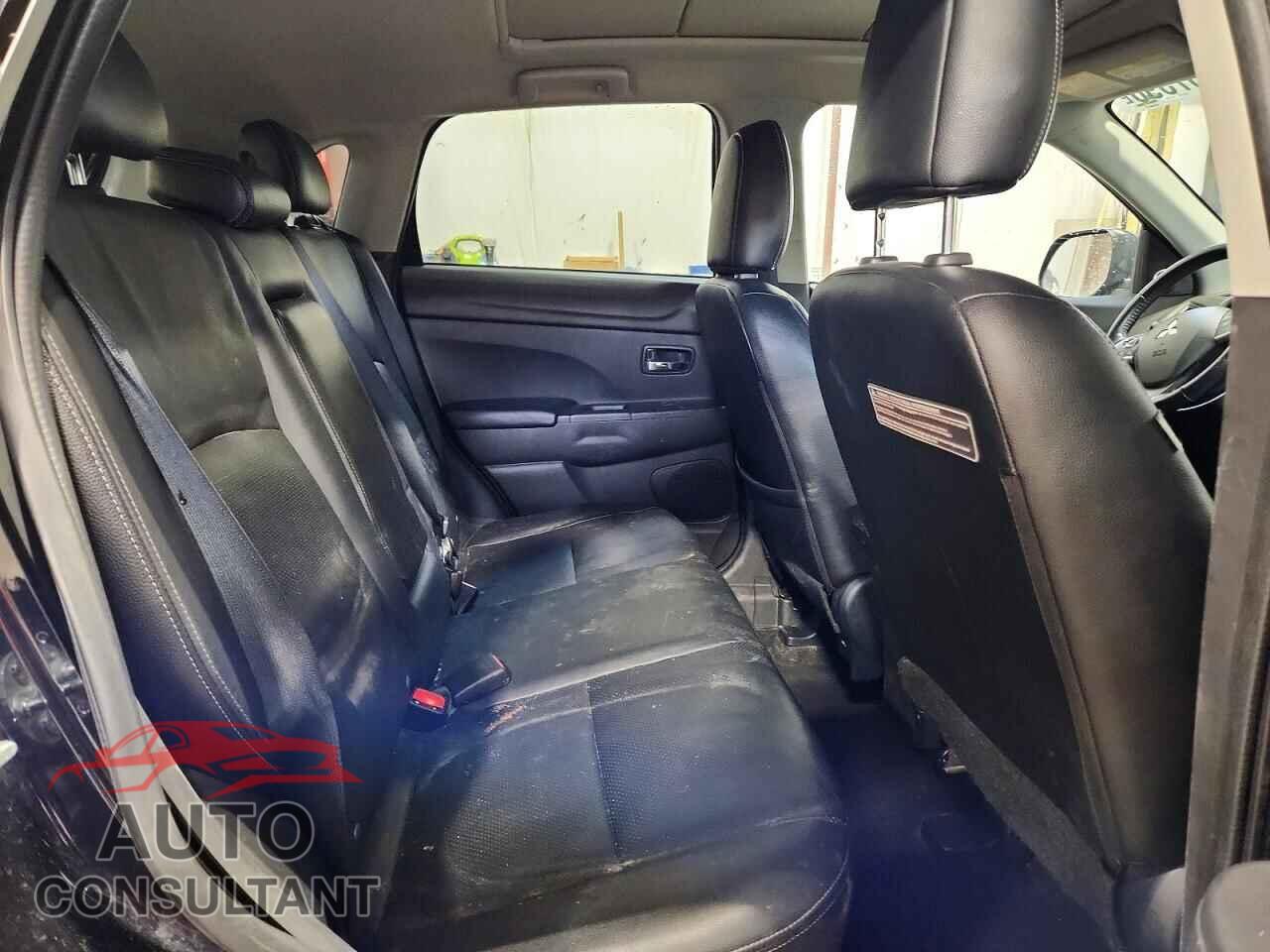 MITSUBISHI OUTLANDER 2014 - 4A4AJ4AU5EE601269