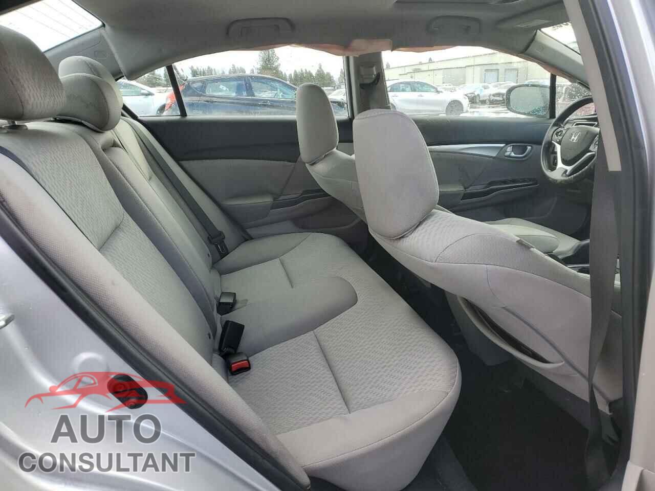 HONDA CIVIC 2015 - 2HGFB2F85FH551768
