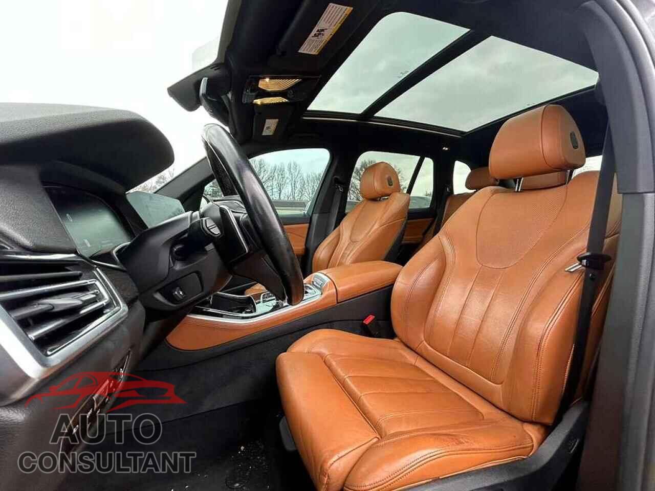 BMW X5 2019 - 5UXCR6C54KLK89350