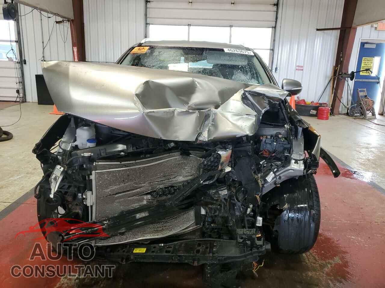 KIA SORENTO 2018 - 5XYPGDA32JG345343