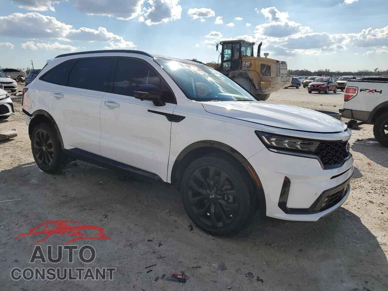 KIA SORENTO 2021 - 5XYRK4LF0MG049837
