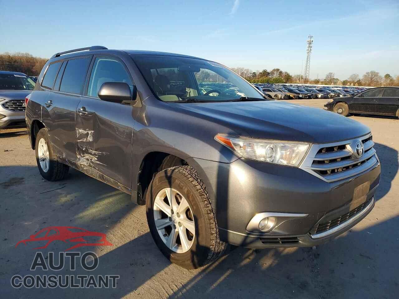 TOYOTA HIGHLANDER 2013 - 5TDZK3EH8DS136543