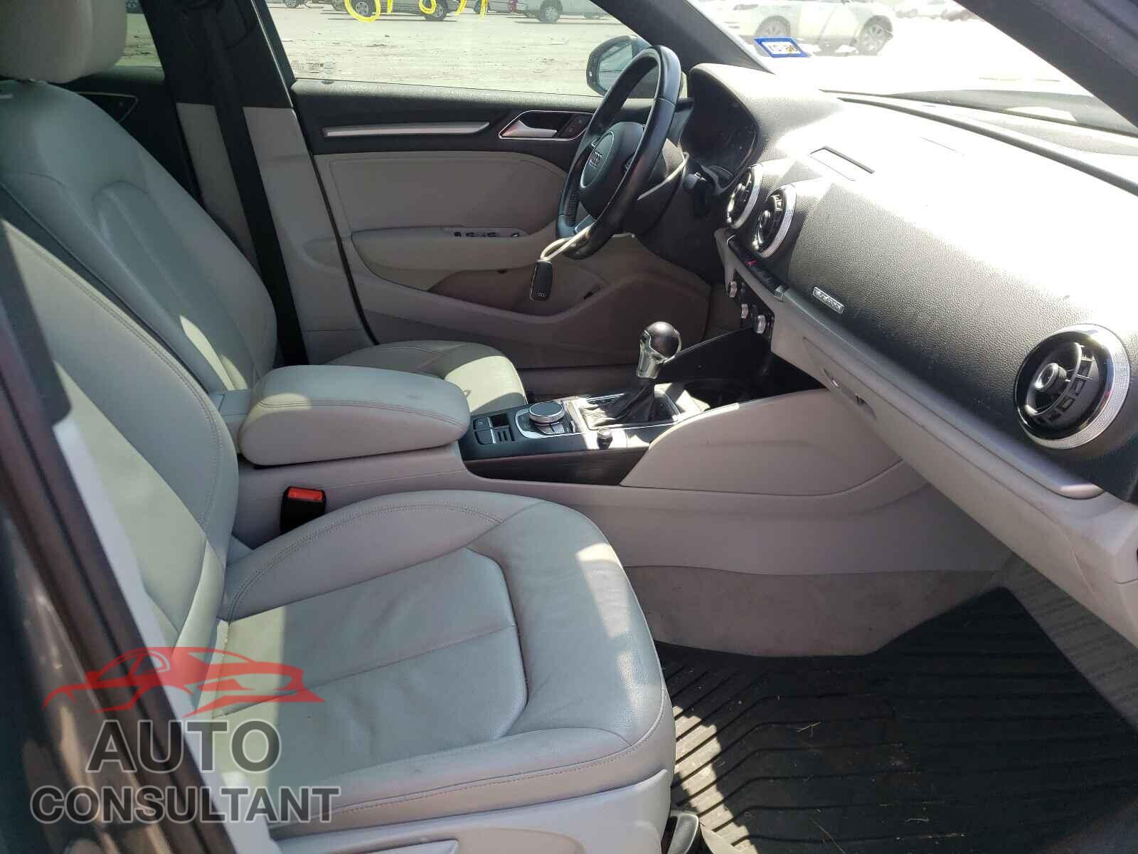 AUDI A3 2016 - WAUB8GFF7G1021726