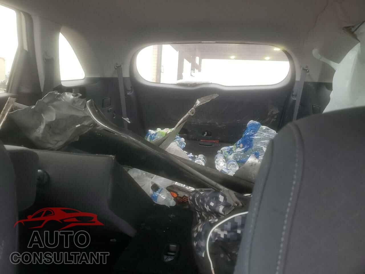 KIA SORENTO 2017 - 5XYPG4A32HG194501