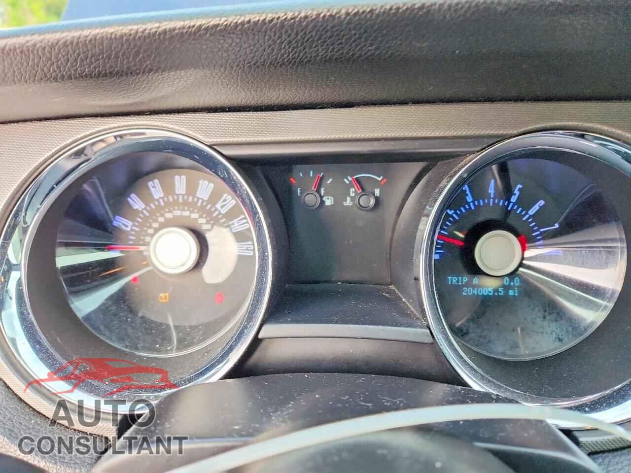 FORD MUSTANG 2011 - 1ZVBP8EM4B5163543