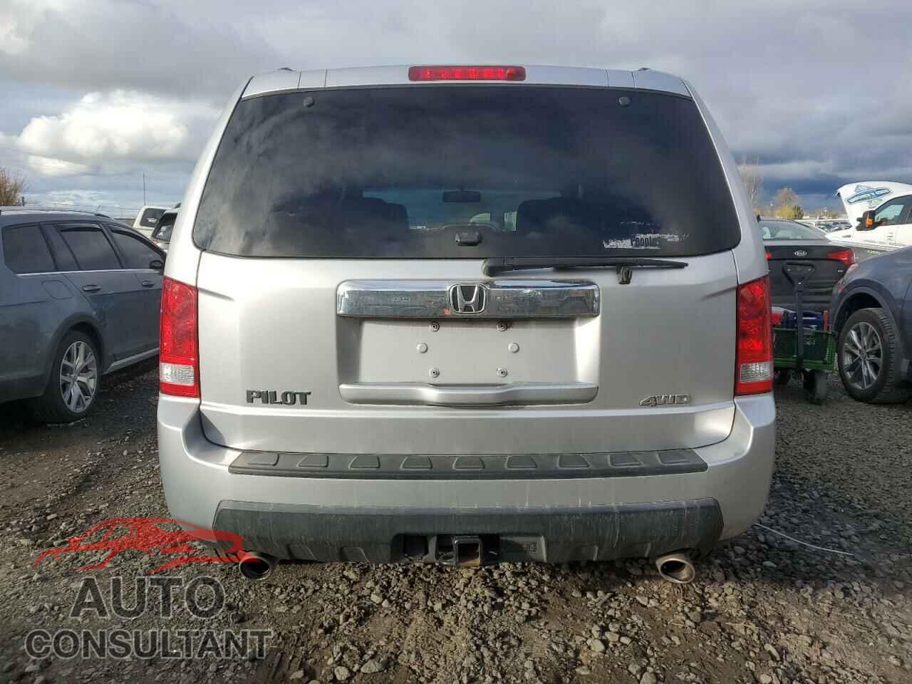 HONDA PILOT 2010 - 5FNYF4H56AB009068