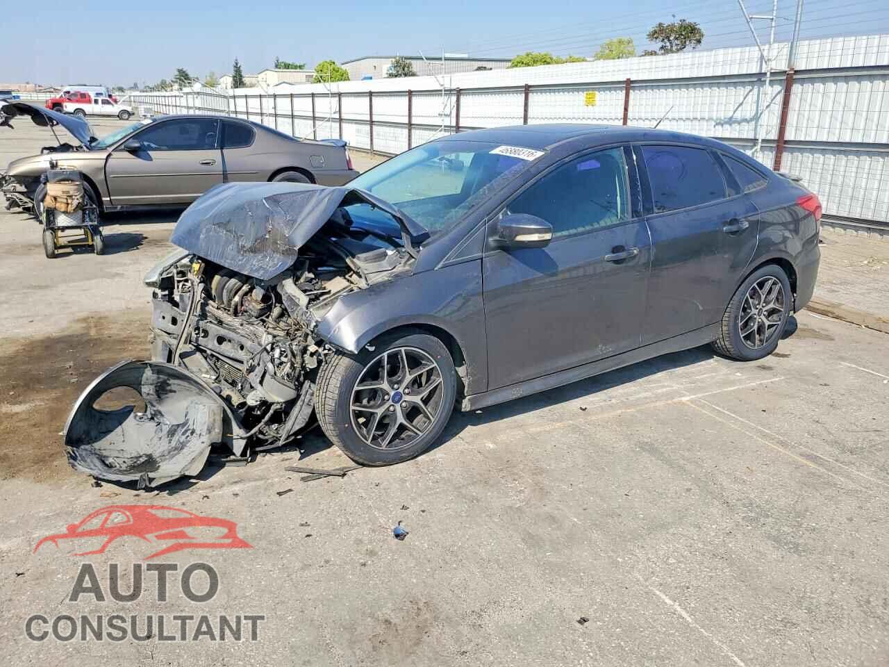 FORD FOCUS 2015 - 1FADP3F29FL324519