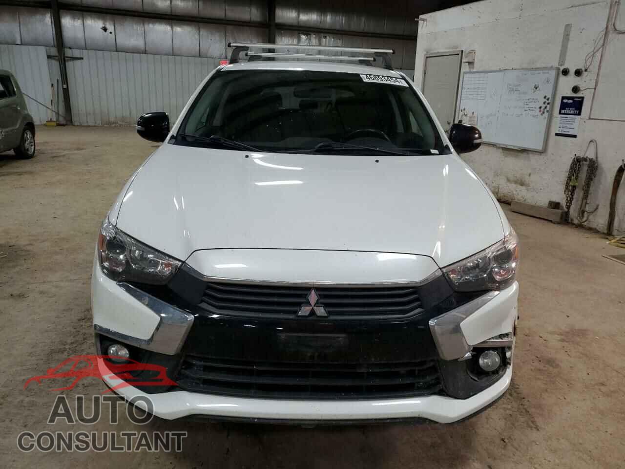 MITSUBISHI OUTLANDER 2017 - JA4AR3AU5HZ039875
